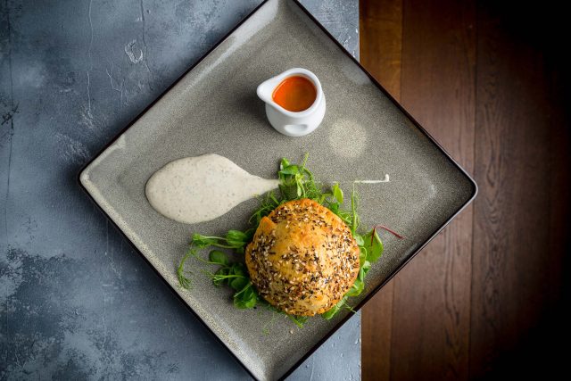 Sindhu Marlow: Premium private dining experience overlooking the River Thames.